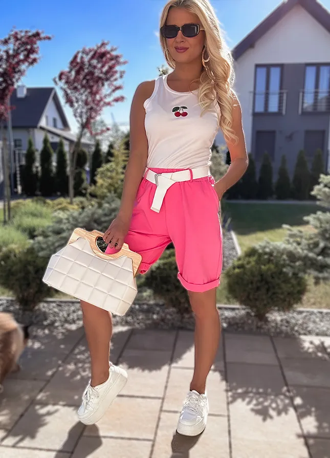 Letni komplet bluzka TOP z wisienką + spodenki z kieszeniami i paskiem PINK - N264