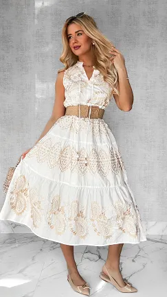 Biała bawełniana MAXI sukienka BOHO haftowana złotą nitką - P454
