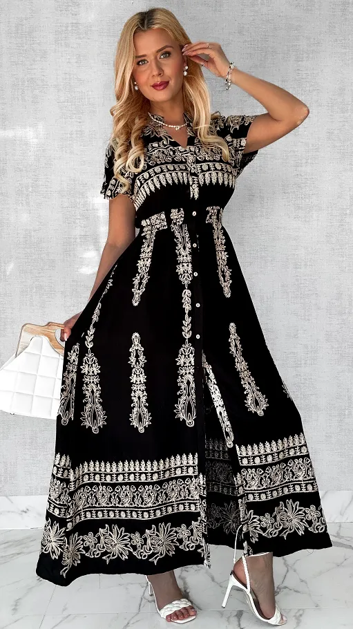 Czarna maxi długa luźna sukienka ze złotymi haftami ONE SIZE - P436
