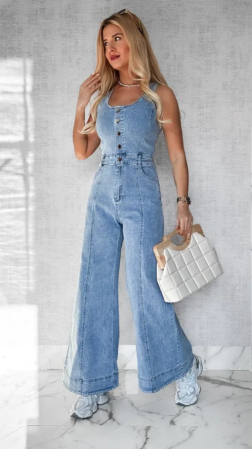 Elastyczny kombinezon jeansowy na ramiączkach BLUE JEANS - P463
