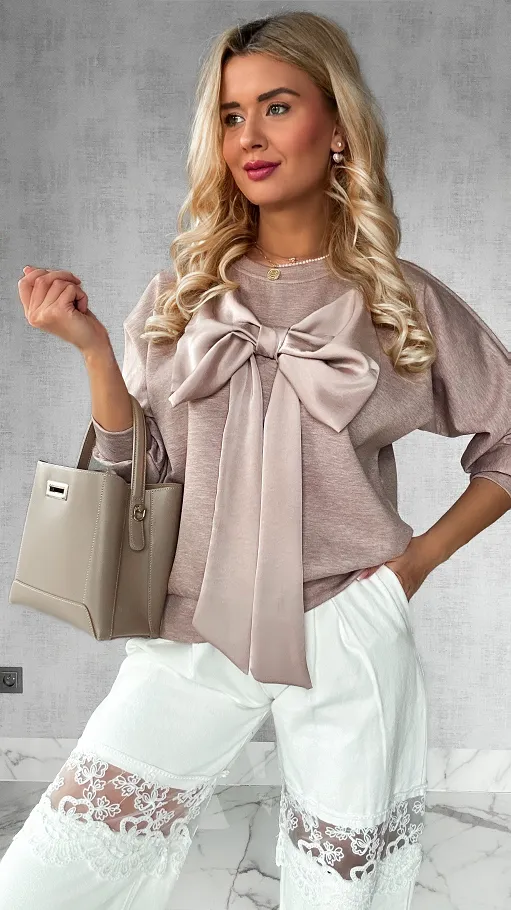 Beżowa masełkowa bluza z kokardą ONE SIZE - P220
