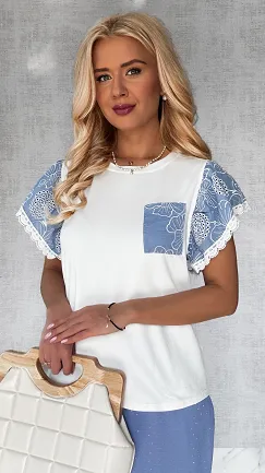 Biała bluzka t-shirt z niebieskimi dodatkami i ozdobnymi rękawkami ONE SIZE - P610
