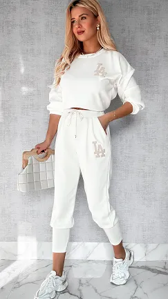 Masełkowy dres w białym kolorze bluza + spodnie ONE SIZE - P414B