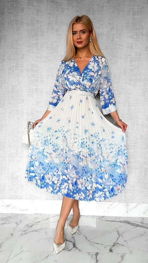 Sukienka MIDI w niebieskie kwiaty z plisowaniem ONE SIZE - P303A