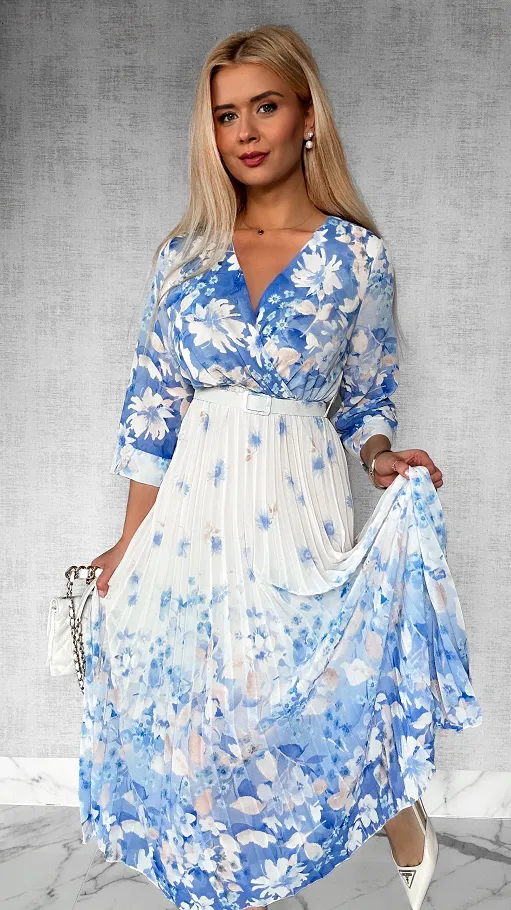 Sukienka MIDI w niebieskie kwiaty z plisowaniem ONE SIZE - P303A