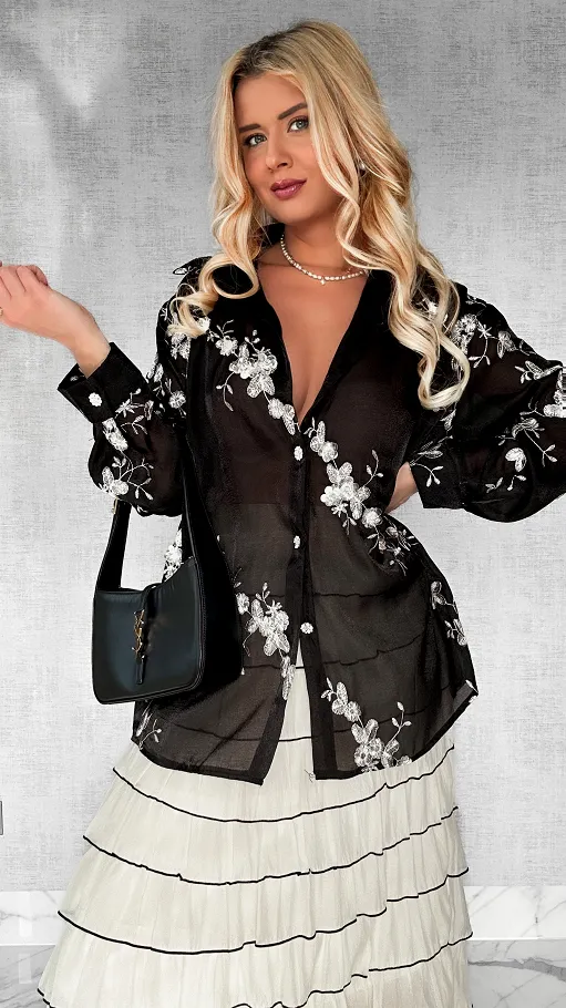 Efektowna czarna koszula w kwiaty i haftowania ONE SIZE - P524A