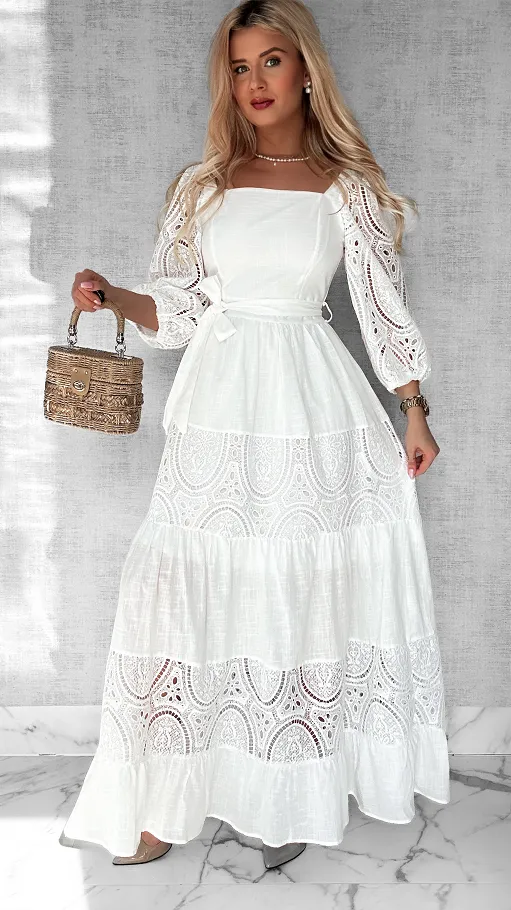 Elegancka biała MAXI sukienka z bawełny - P445
