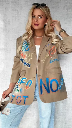 Idealna beżowa marynarka z kolorowym graffiti OVERSIZE - P552A