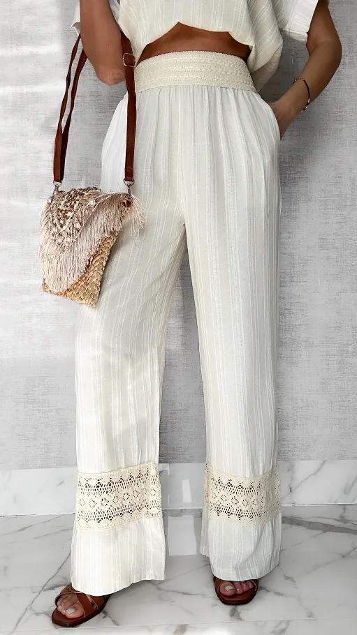Świetny beżowy komplet BOHO ze srebrną nitką ONE SIZE - P624