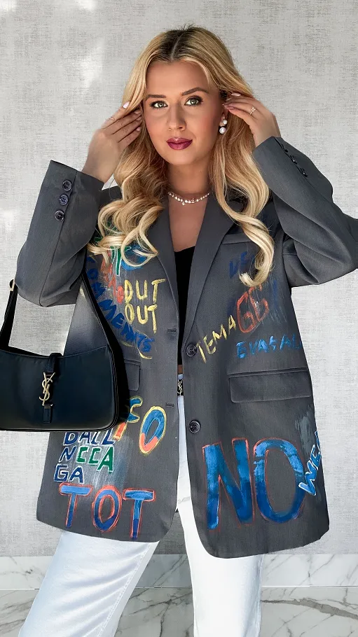 Idealna szara marynarka z kolorowym graffiti OVERSIZE - P552B