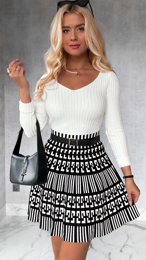 Dzianinowa plisowana spódniczka czarno-biała ONE SIZE - P246