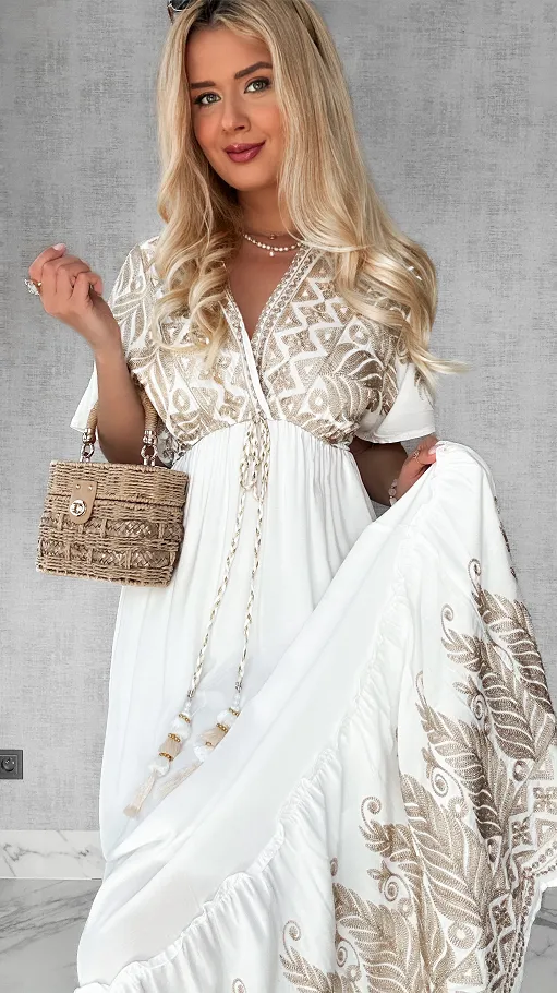 Maxi długa luźna sukienka ze złotymi haftami ONE SIZE - P437