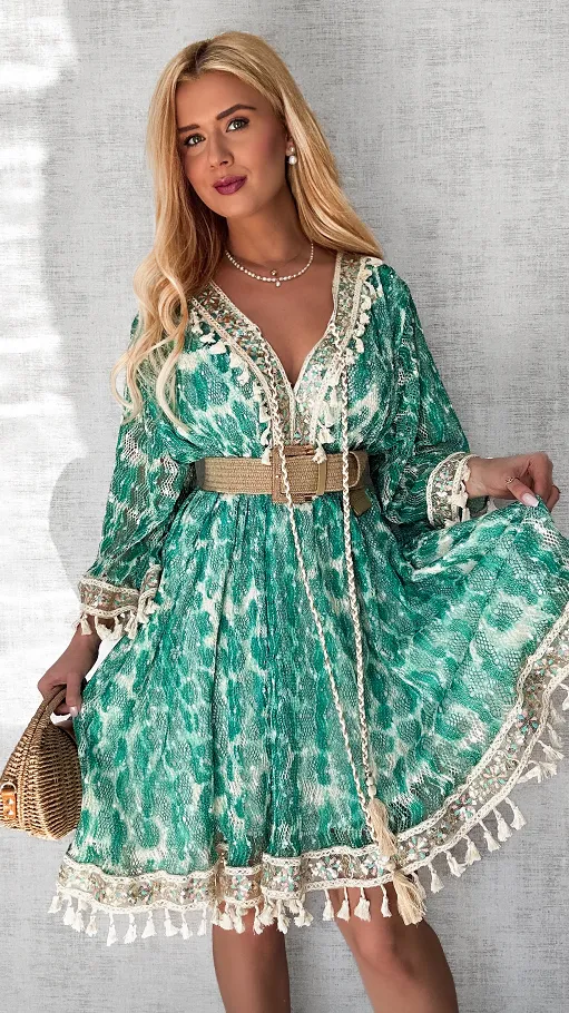Luźna BOHO sukienka w cudownym zielonym kolorze ONE SIZE - P692A