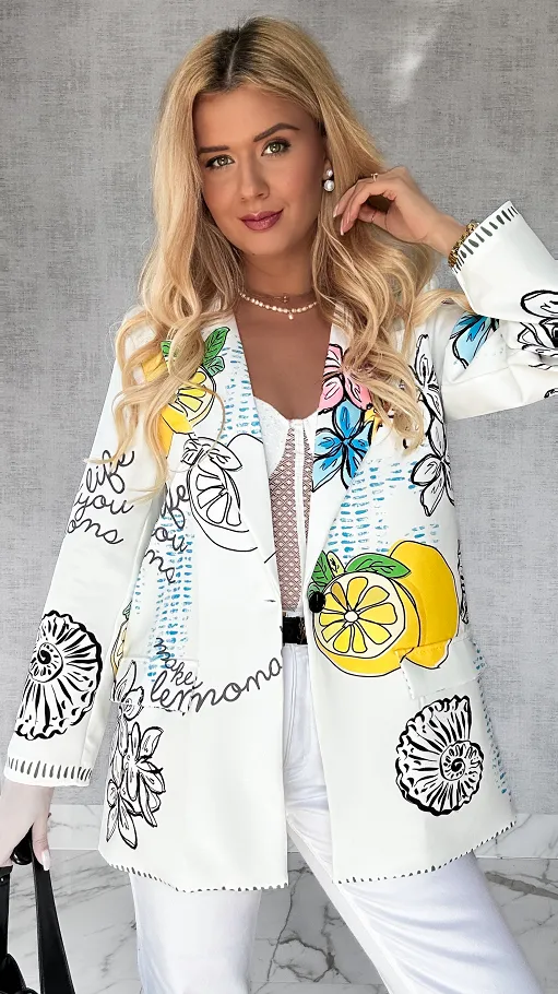 Stylowa biała marynarka LEMONADE oversize - P553