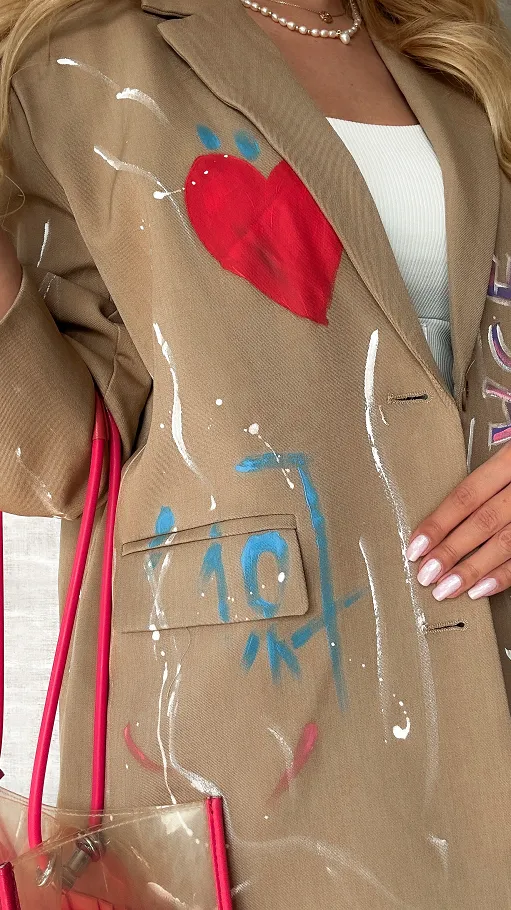 Fantastyczna beżowa marynarka w malowane wzory OVERSIZE - P681