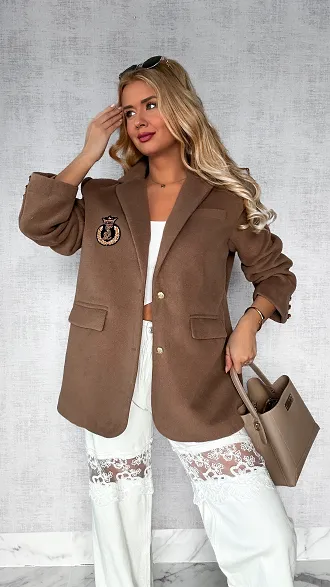 Marynarkowy ciepły płaszcz toffi OVERSIZE - P359