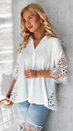 Świetna biała koszula z koronkami ONE SIZE - P496