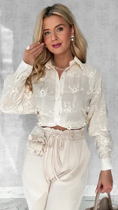 Cudowna koszula w kwiaty i haftowania ONE SIZE ecru - P522