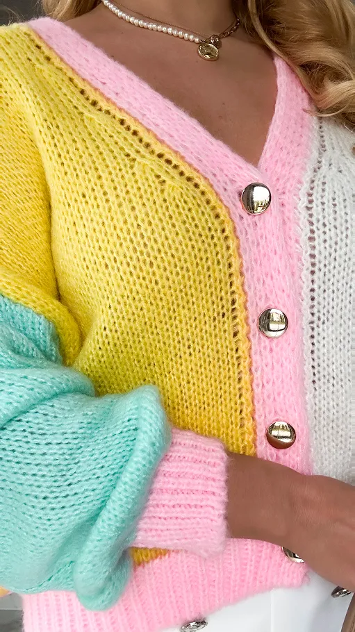 Lekki puszysty sweter na guziki MUTLI kolor - P290